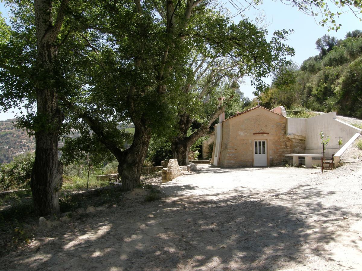 Christina Villas- Minoan Inland Pentamodi Экстерьер фото